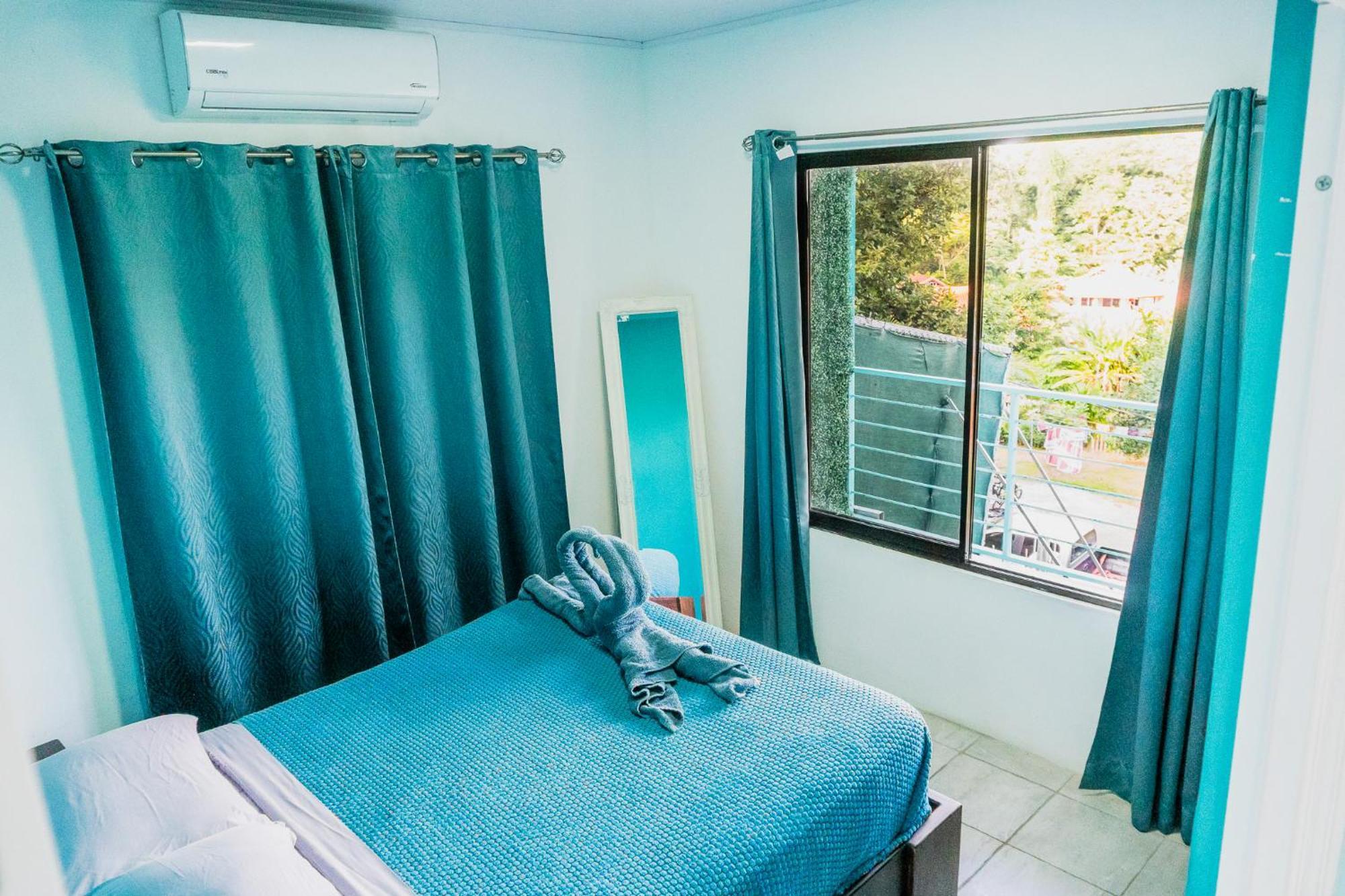 Puerto Viejo de Talamanca Ocean'S Breeze Apartment And Rooms מראה חיצוני תמונה