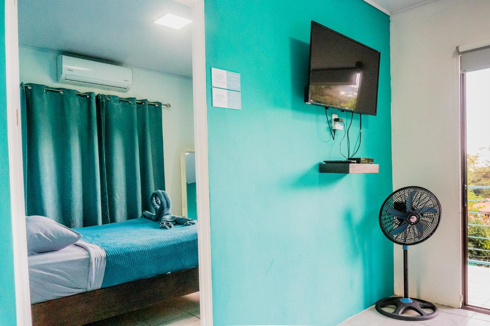 Puerto Viejo de Talamanca Ocean'S Breeze Apartment And Rooms מראה חיצוני תמונה